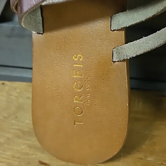 Torgeis new York size 9. - Picture 2 of 5